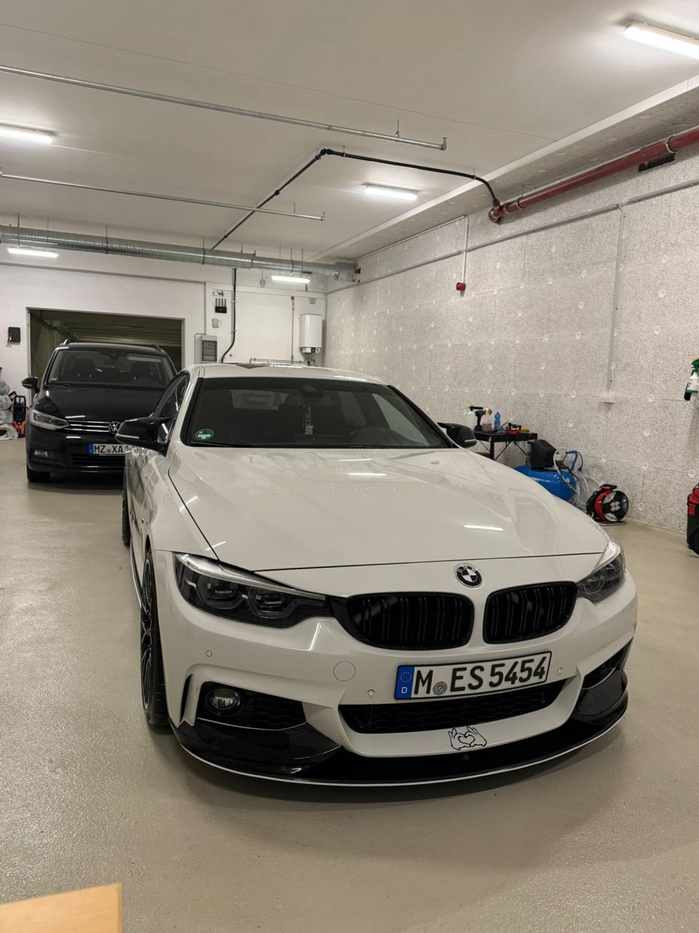 Royal Finish Autoaufbereitung Poing Werkstatt